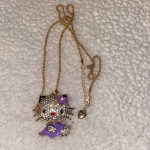 Betsey Johnson Hello Kitty Necklace 😻